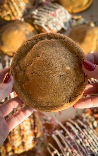 Gingerbread Cheesecake Cookie